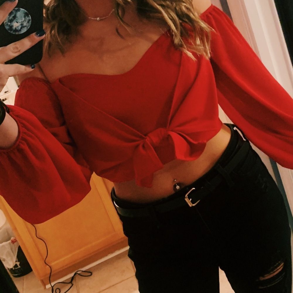 Windsor Red Crop Top Bow Detail Size M